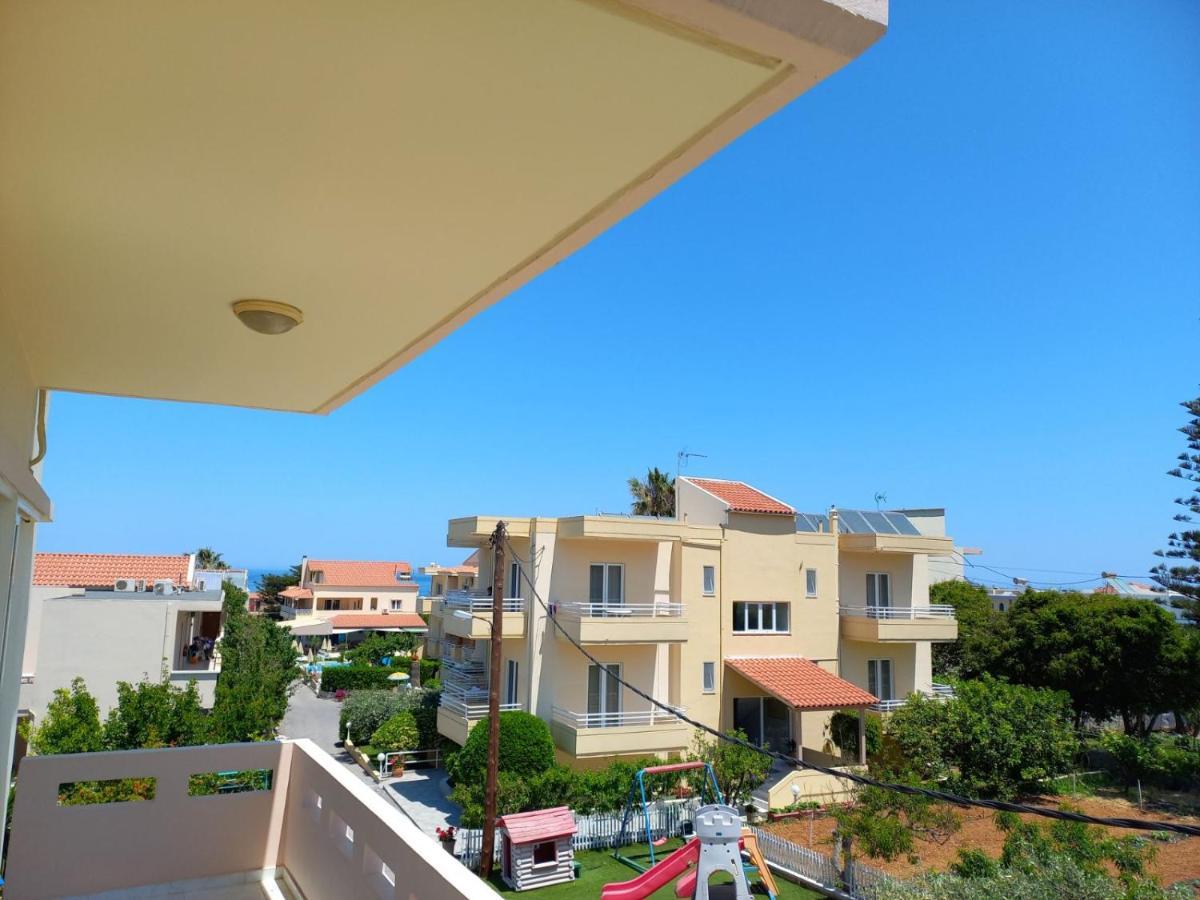 Litinas Apartments Agia Marina Exterior foto